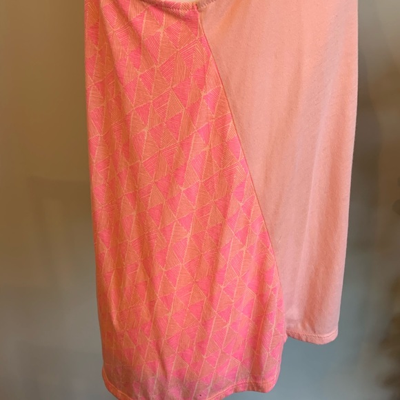 American Eagle Tank Top. Size: M - Picture 7 of 8